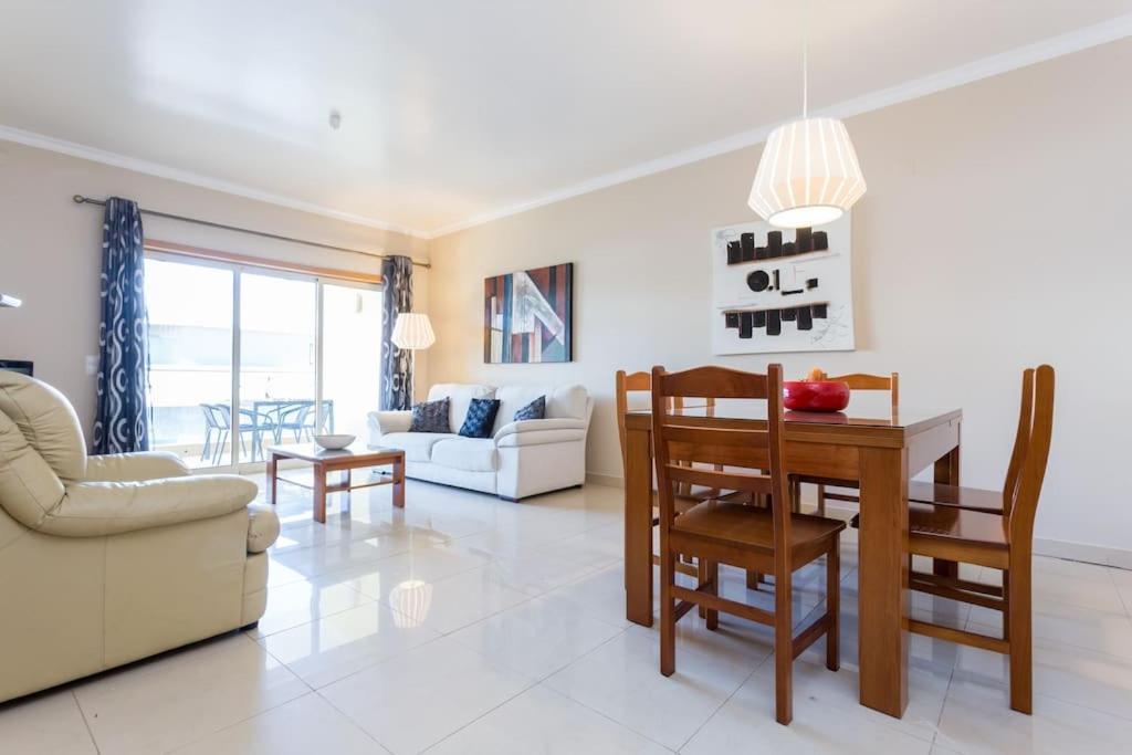 Sea Breeze Lagos Apartment Exteriér fotografie