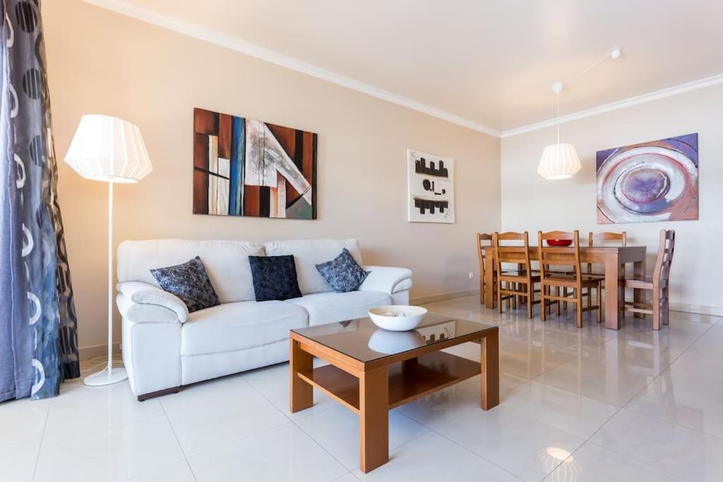 Sea Breeze Lagos Apartment Exteriér fotografie